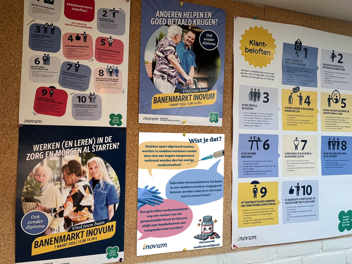 A bulletin board with several posters and flyers on it, including one that says “Banenmarkt". AI generated content